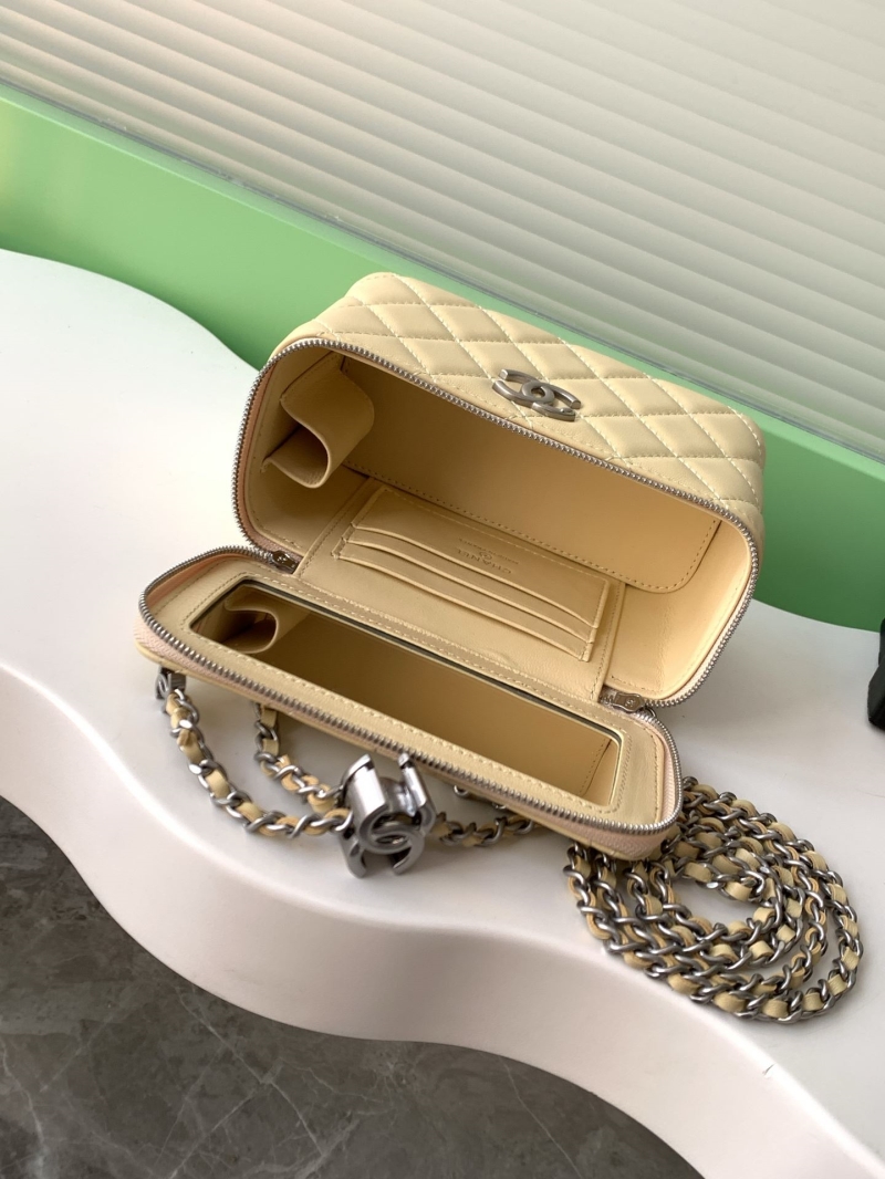 Ch**el cosmetic bags